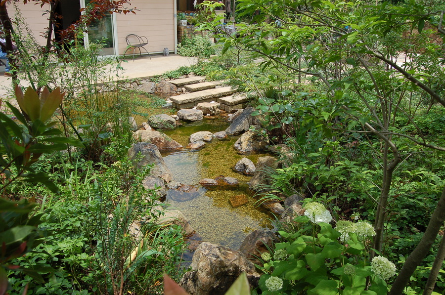 自然石の庭