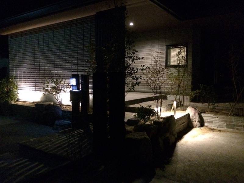 ライトアップ ライトアップ
