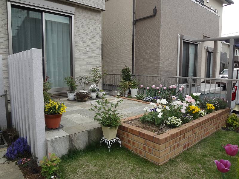レンガ花壇 レンガ花壇