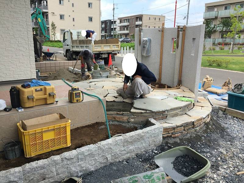 石英石アポローチ・つくば市ガーデン 石英石アポローチ・つくば市ガーデン