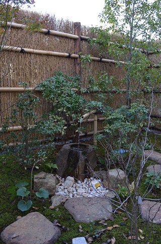 花菱石組み・鞍馬石・和の庭施工・ソーマガーデン 花菱石組み・鞍馬石・和の庭施工・ソーマガーデン