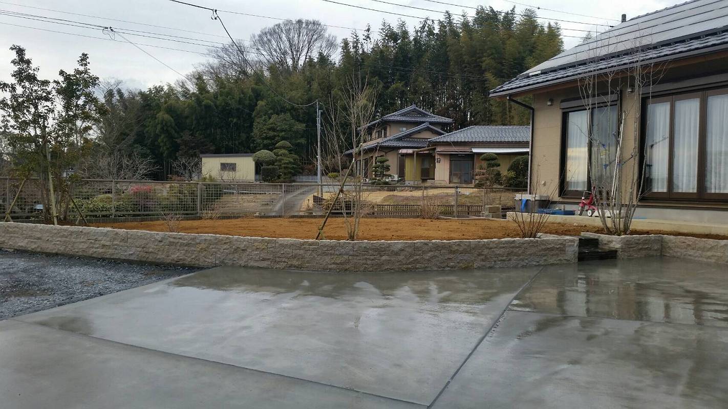 土留め・天然石・ガーデン・花壇 土留め・天然石・ガーデン・花壇
