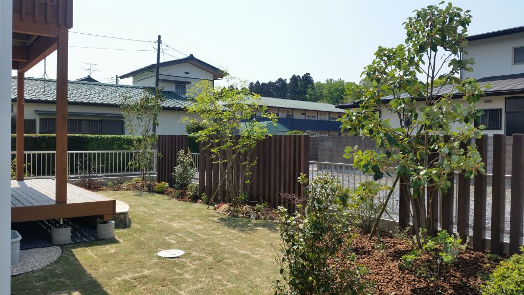目隠し 石柱 ストーンウッド 目隠し 石柱 ストーンウッド