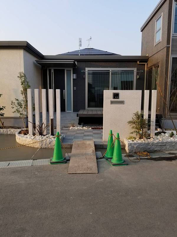 門柱ポスト 門柱ポスト