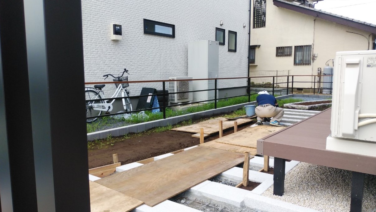 洗出しコンクリート 洗出しコンクリート
