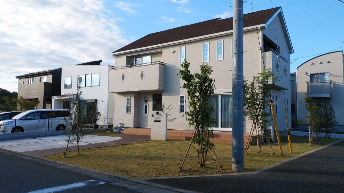 芝庭 芝庭