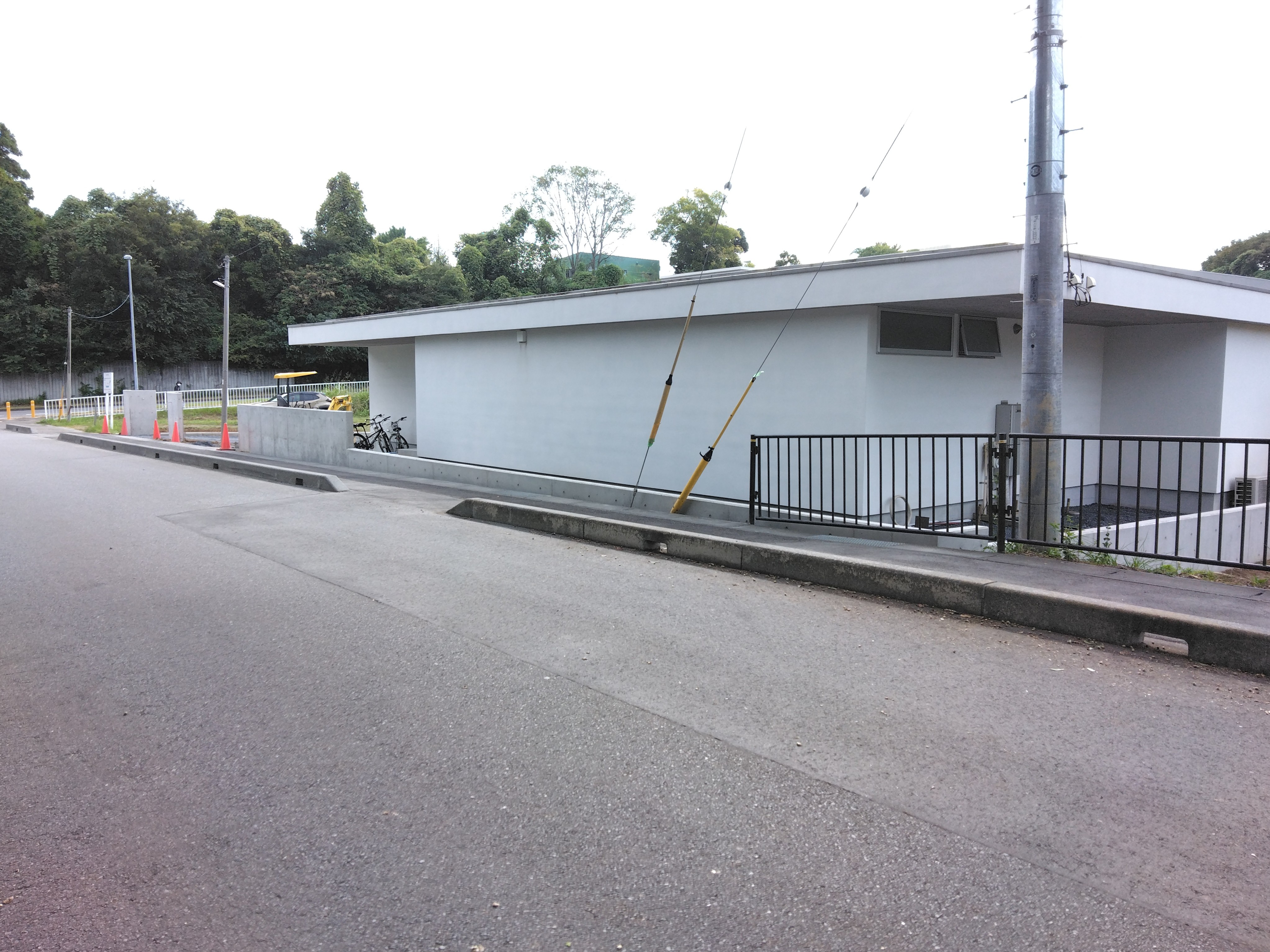 �R���N���[�g�̑ł����ςȂ�