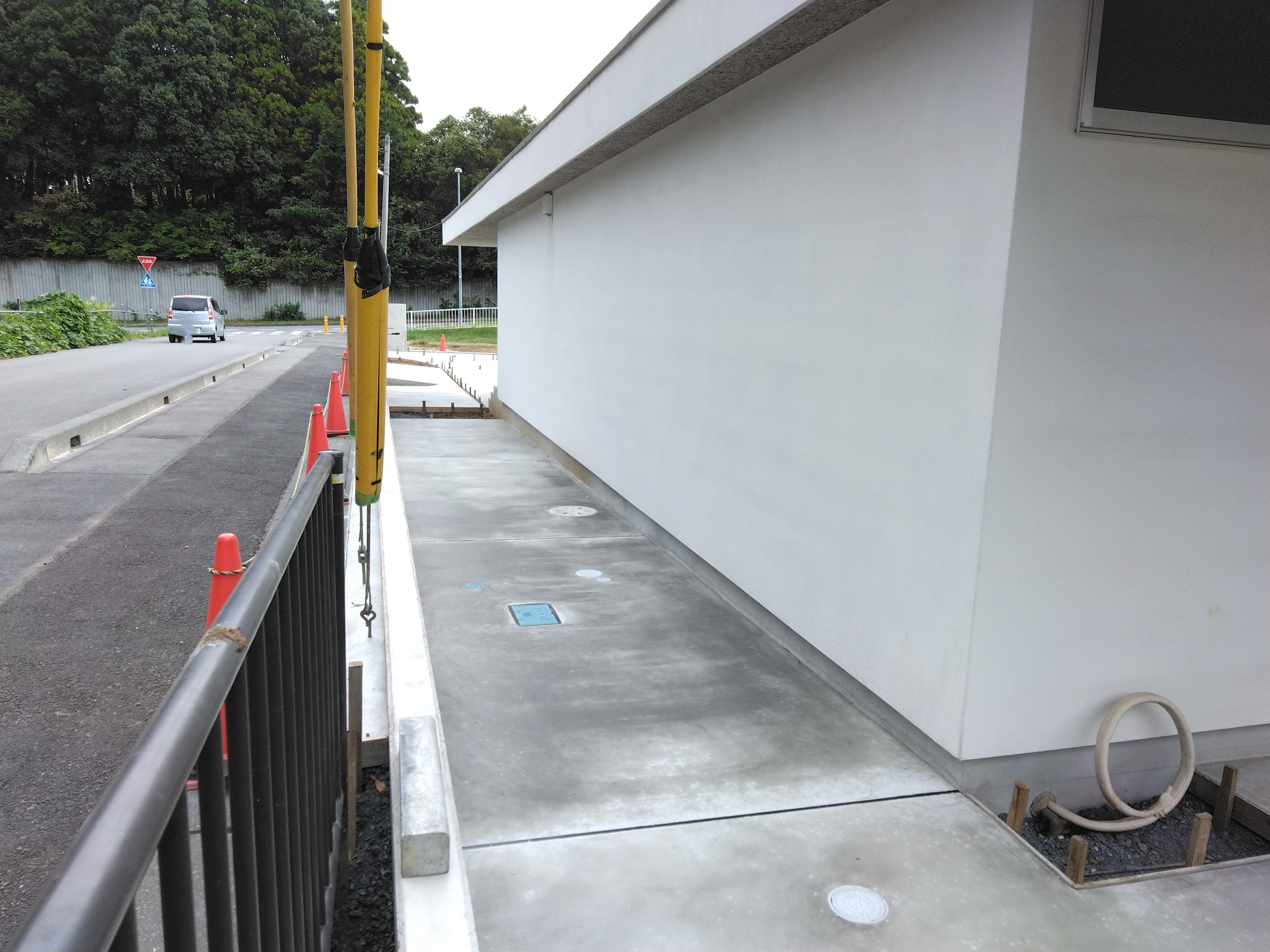 �A�v���[�`