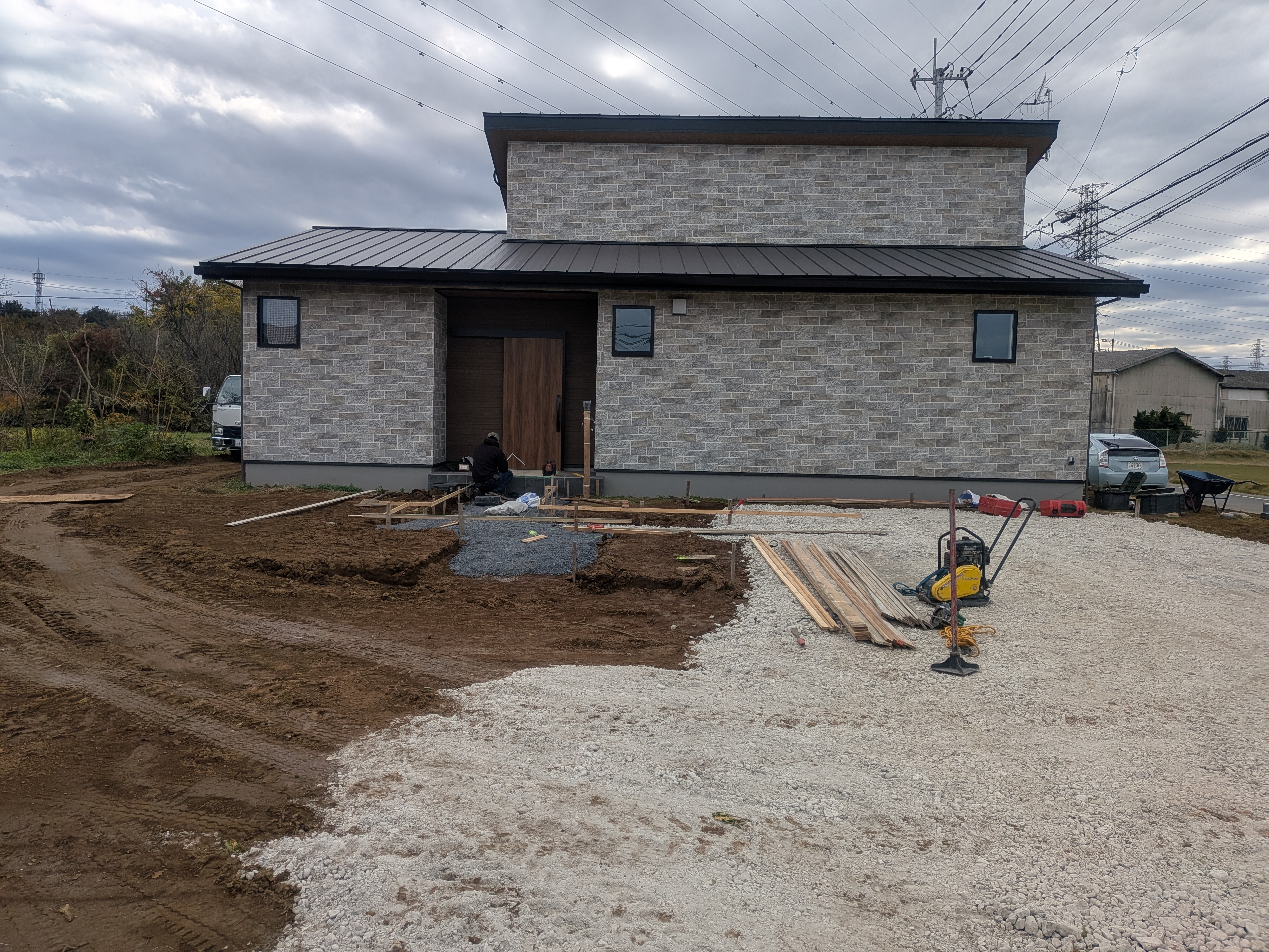 �A�v���[�`