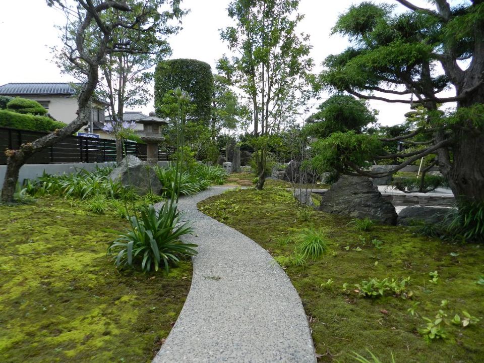 洗出し 園路 洗出し 園路